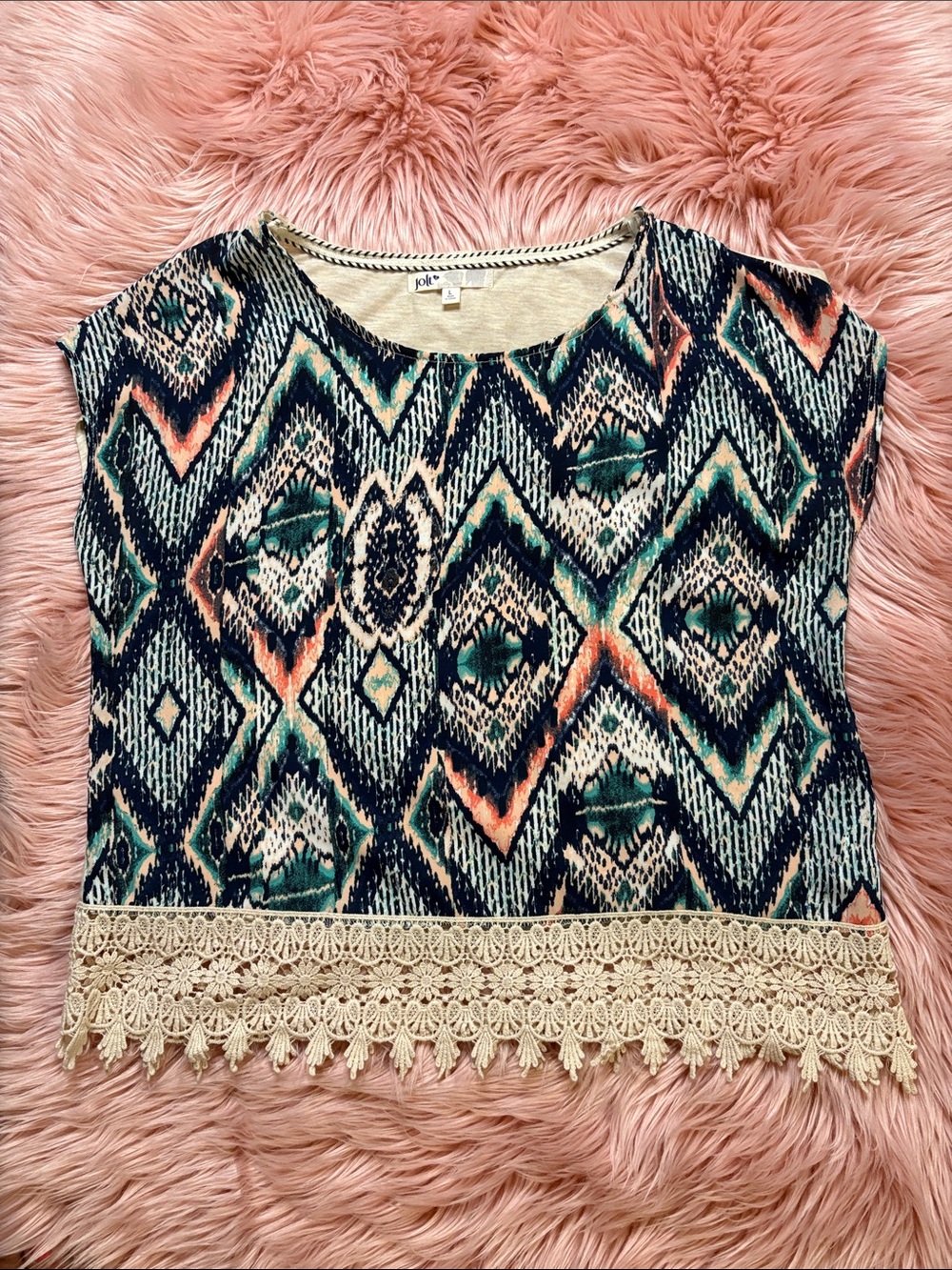 Jolt Geometric Print Crochet-Hem Cap Sleeve Top — Teal, Navy & Coral, Size Large